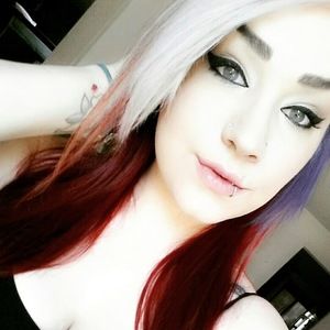 Meet your Posher, Britni